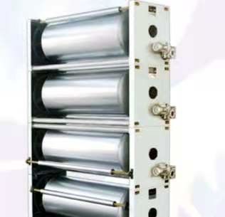 Multilayer Perheater Cylinder 1400mm Mesin Pembuat Karton Bergelombang