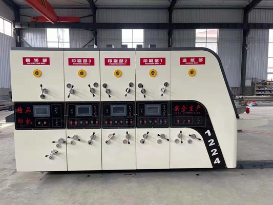 Mesin Slotting Pencetakan Karton 1600mm Berkecepatan Tinggi Membuat Kotak Bergelombang
